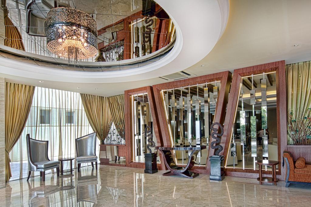 Grand Delta Hotel เมดาน ภายนอก รูปภาพ