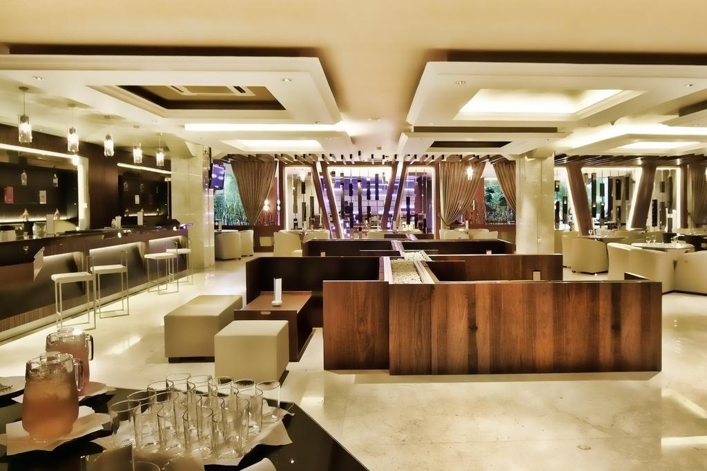 Grand Delta Hotel เมดาน ภายนอก รูปภาพ